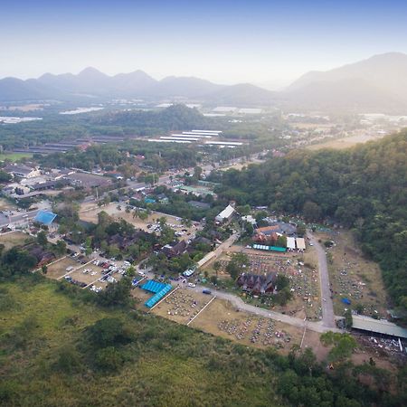 Farada Resort Pak Chong Exterior foto